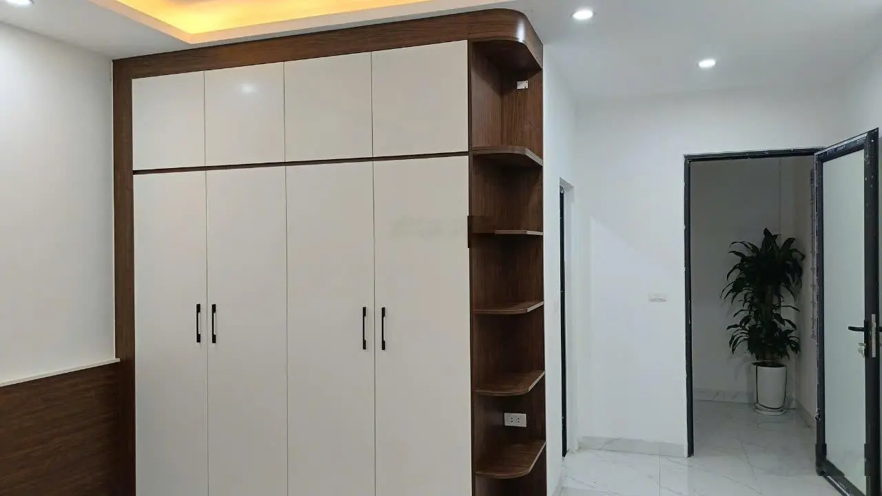 Bán nhà đẹp tại ngọc hồi, 4,6 tỷ vnd, 40m2 nhiều tiện ích, gần ngay ô tô tránh