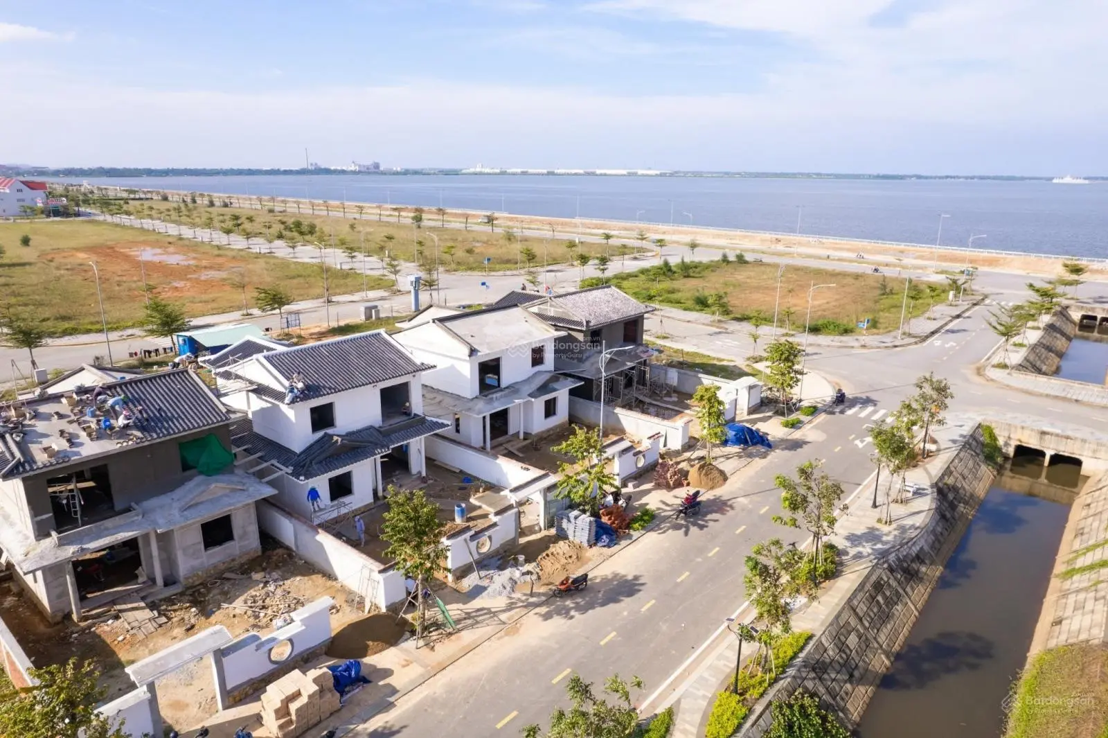 Vịnh An Hoà - lô hướng biển cạnh block thương mại dịch vụ chỉ 1,52 tỷ - LH 0905 009 ***