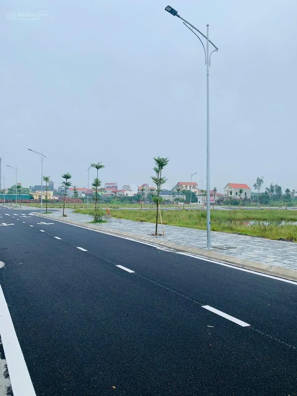 Siêu hời bán đất 100m2 tại Đồng Tiến, giá 48,6tr/m2