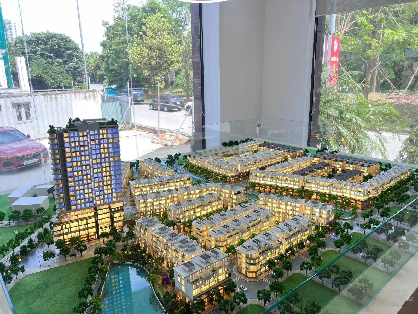 Biệt thự và shophouse ngay cạnh Ecopark đối diện Huyện Uỷ Văn Giang