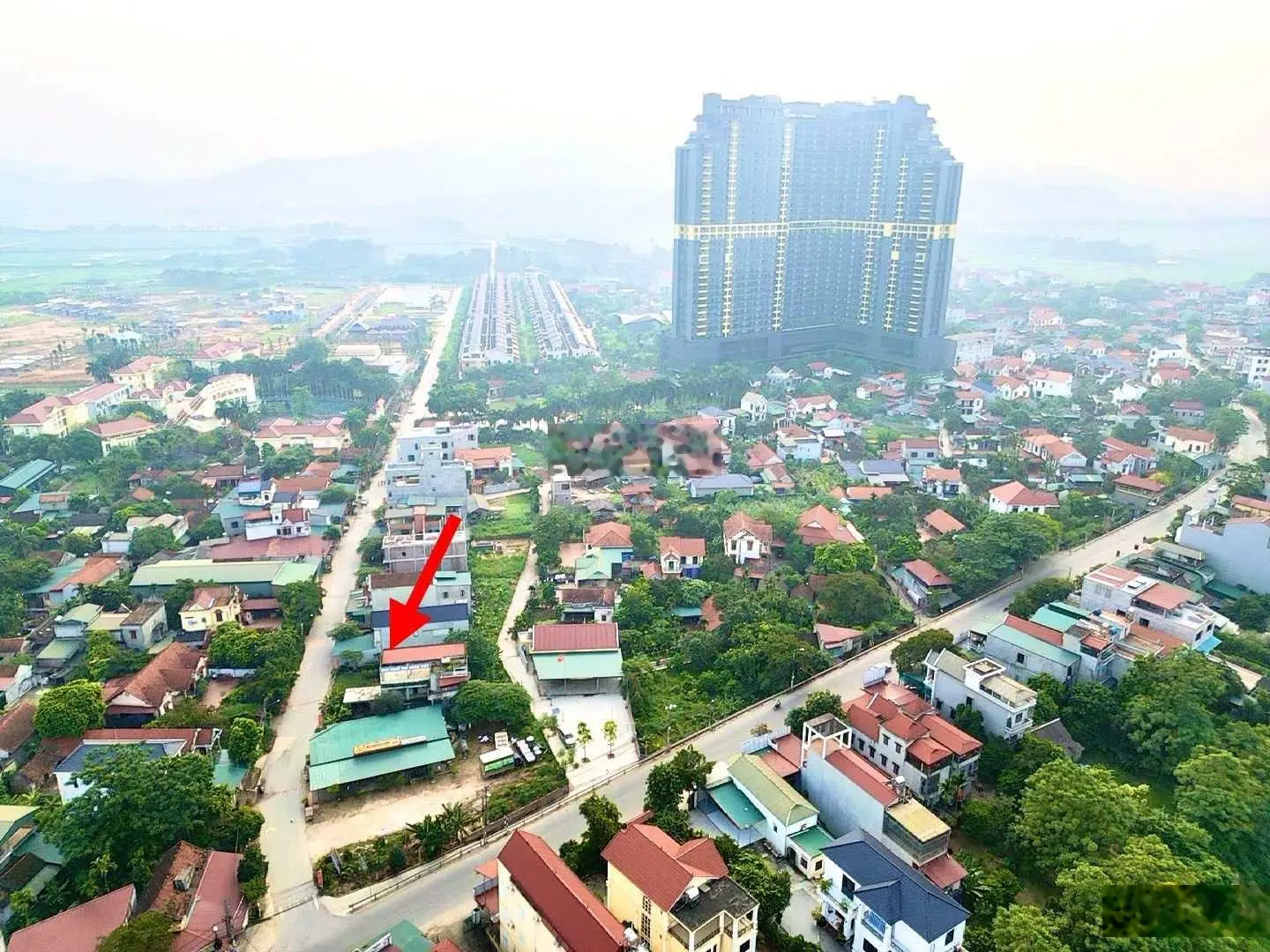 Cổng chính Wyndham Thanh Thủy, giá nhỉnh 3 tỷ, khoáng nóng, kinh doanh