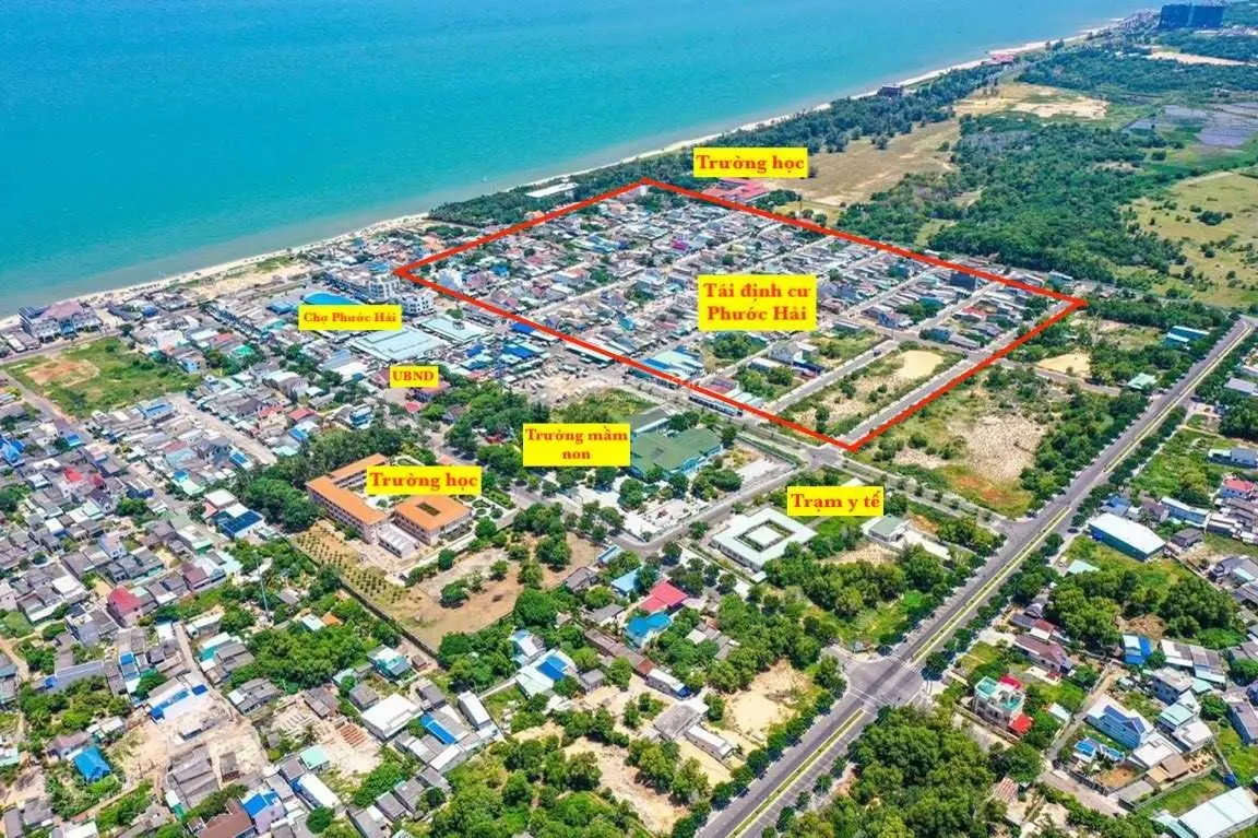 Bán lô đất 142m2 (ngang 10 dài 14) hẻm xe hơi đường Nguyễn Tất Thành, cách biển Phước Hải chỉ 700m