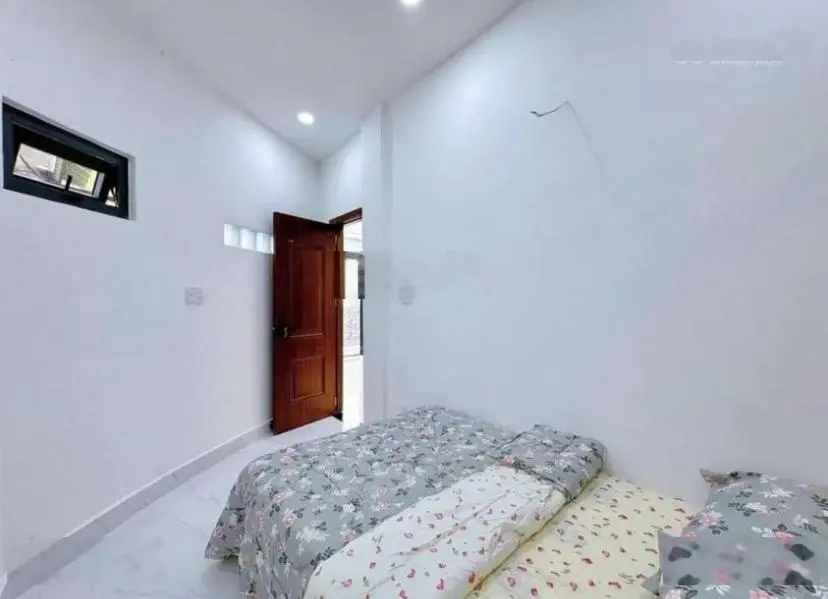 Bán nhà Đường 3/2, Phường 12, Quận 11, giá cực chất 42m2. LH: 0938375876 Khoa