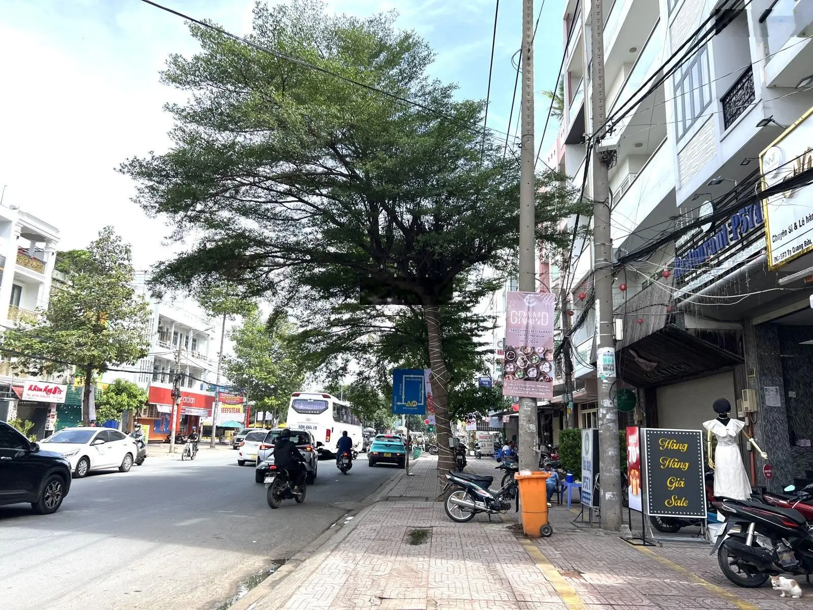 Bán nhà mặt tiền Tạ Quang Bửu, 4 tầng, gần bên TTTM Parc Mall Cao Lỗ P4 Quận 8