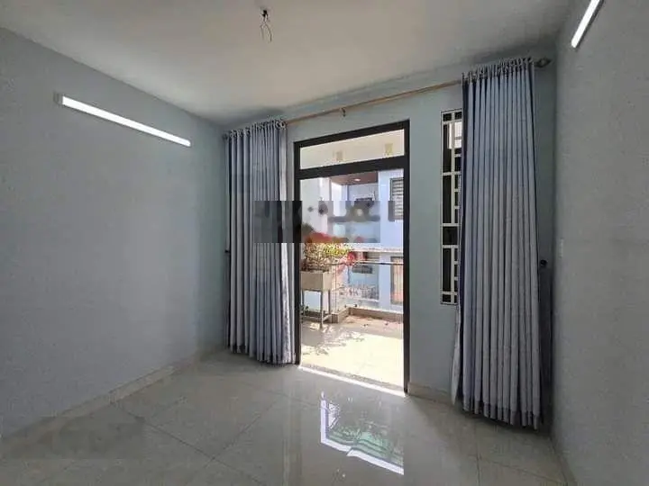 Bán nhanh giảm giá sâu Hồ Thị Kỷ, Phường 1, Quận 10 48m2 giá 4ty650 sổ sẵn