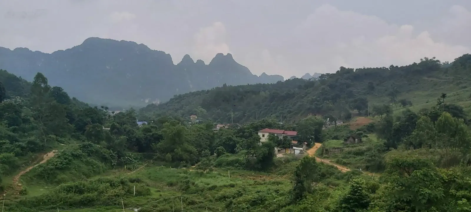 Bán 26000m2 (2.6ha) xã Liên Sơn, huyện Lương Sơn, Hòa Bình view hồ giá 10 tỷ 0986 997 ***