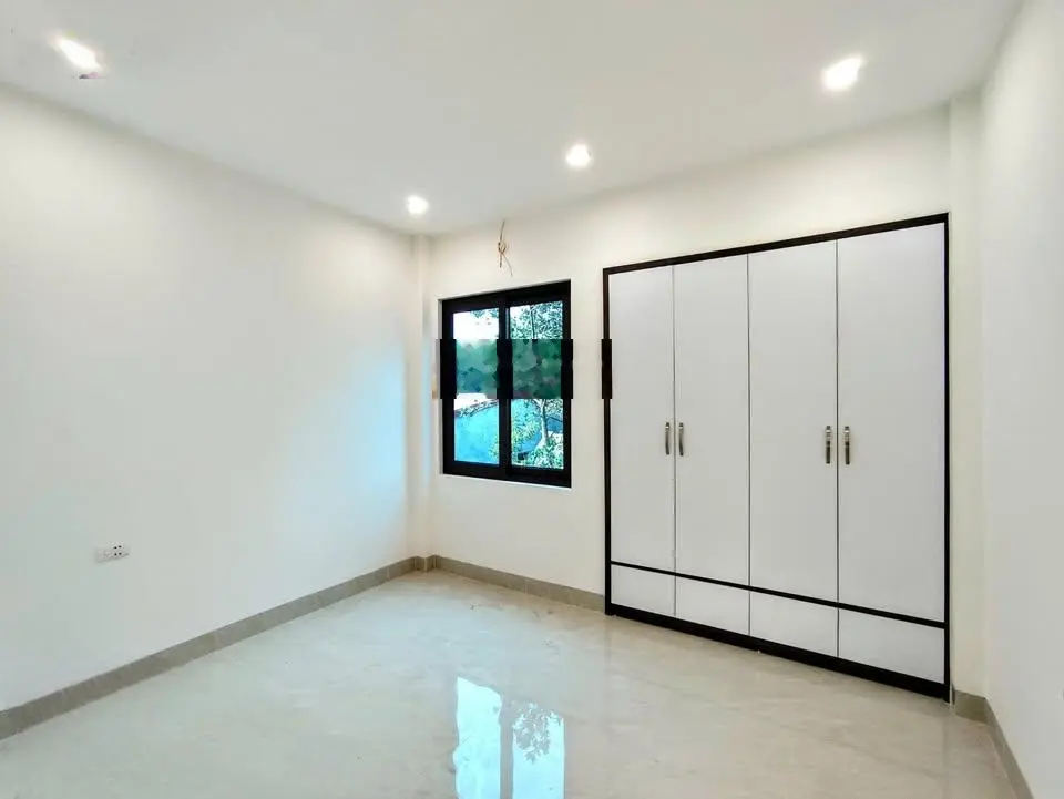 Hot! Hoa Hậu Biên Giang đón tết nhà 4Tx32m2, ô tô đỗ gần, 1km ra QL6, 5p ra bến xe Yên Nghĩa