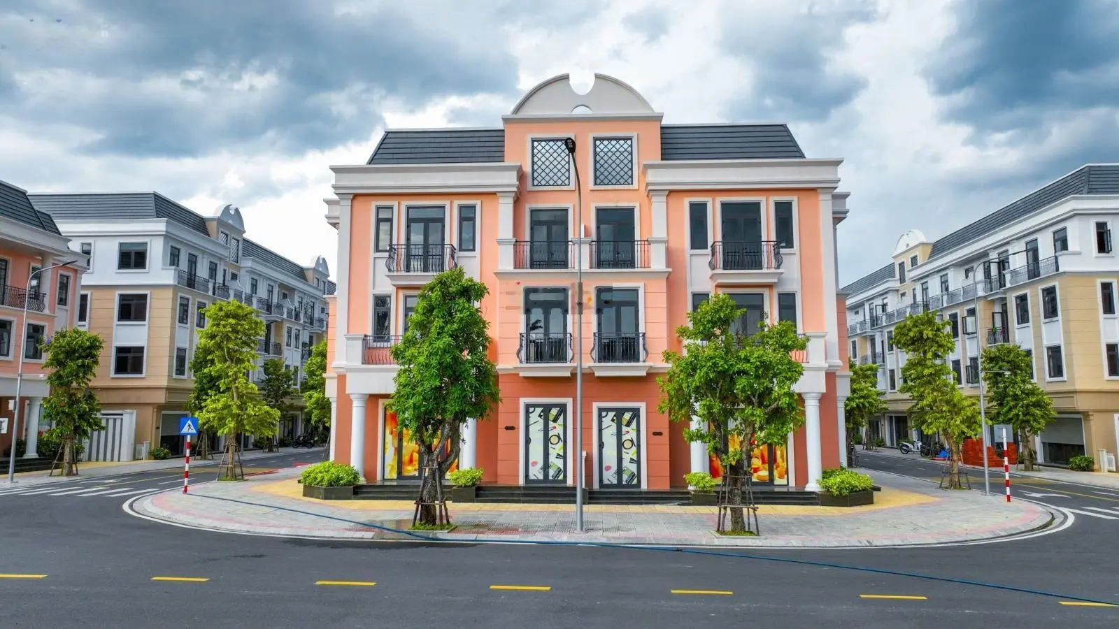 Bán biệt thự song lập dự án Vincom Shophouse Royal Park, TP. Đông Hà, Quảng Trị