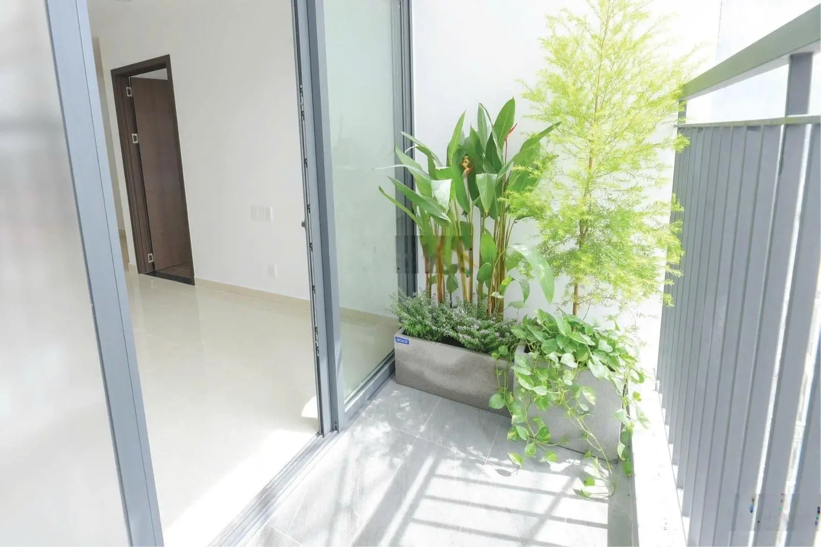 Bán gấp căn 2PN2WC 68.2m2 2.75 tỷ Phú Đông Sky Garden view Đông Nam - giá thật căn đẹp