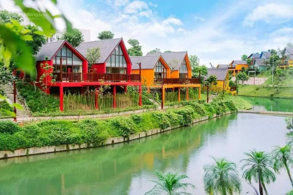 Bán 03 mặt Thung Lũng Nhiệt Đới - Tropical Valley đẹp nhất DA. Diện tích 350 - 600m2. Giá từ 9,x tỷ