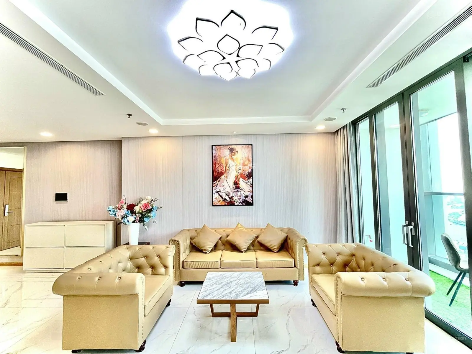 Bán căn hộ chung cư lucky palace, quận 6, giá 5,6 tỷ, 114m2, 3pn + 2 wc. sổ hồng. lh: 0902 369 ***