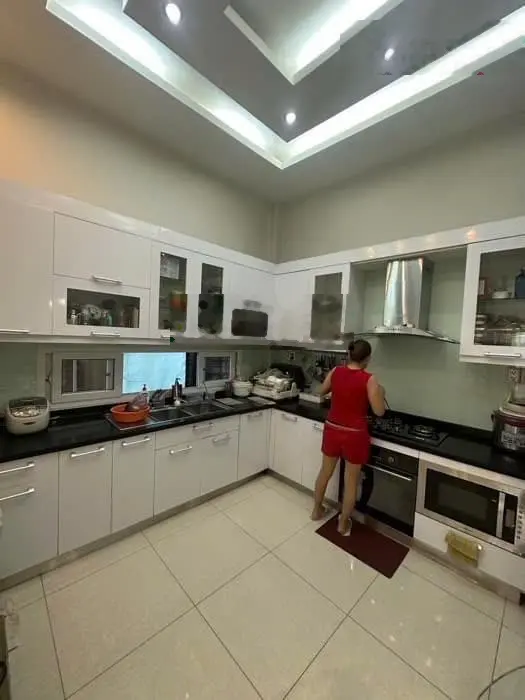 Nhà đẹp cần bán nhanh nhà Nguyễn Thị Nhỏ - Quận 11 80,33m2. Cách chợ Bình Tây 300m