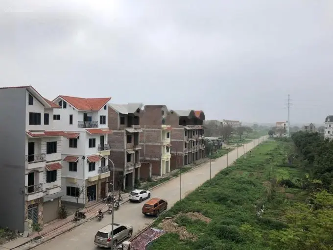 Em cần bán LK18-0x Cienco5 Tân Lập gần Vinhomes Đan Phượng Giá cho người đầu tư.