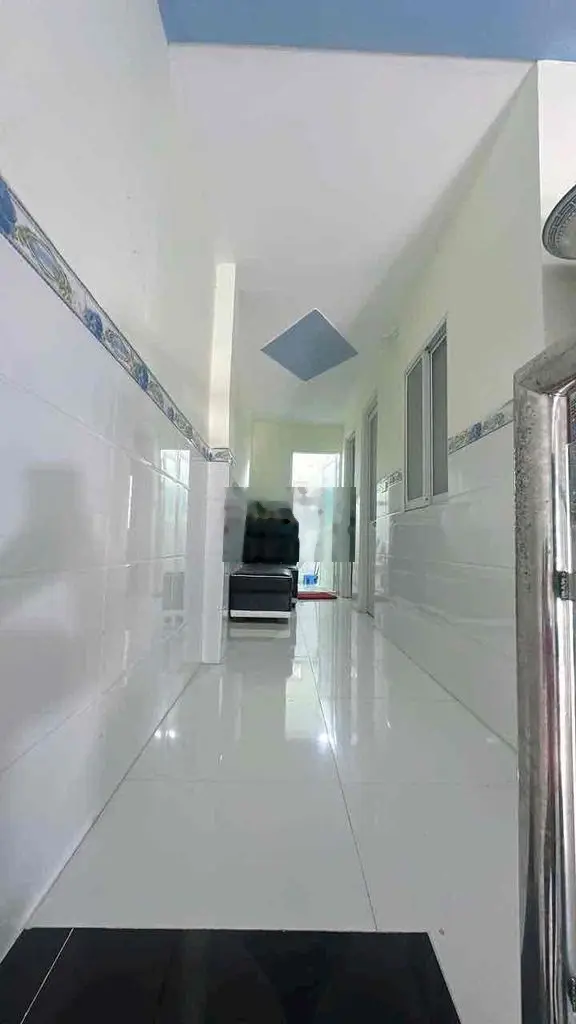 Bán nhà giá công nhân, 1t+ lửng, 3PN, 2WC, cách ql 51 chỉ 1.5km