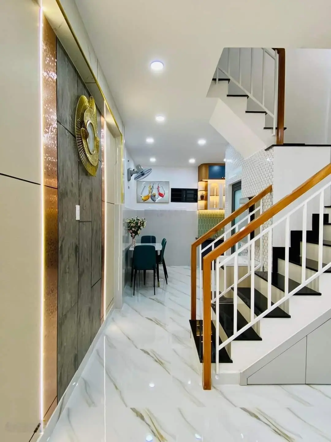 Cần vốn bán nhà Nguyễn Hữu Cảnh, Bình Thạnh 45,2m2 1T1L 2PN2WC, liên hệ: 0933452030