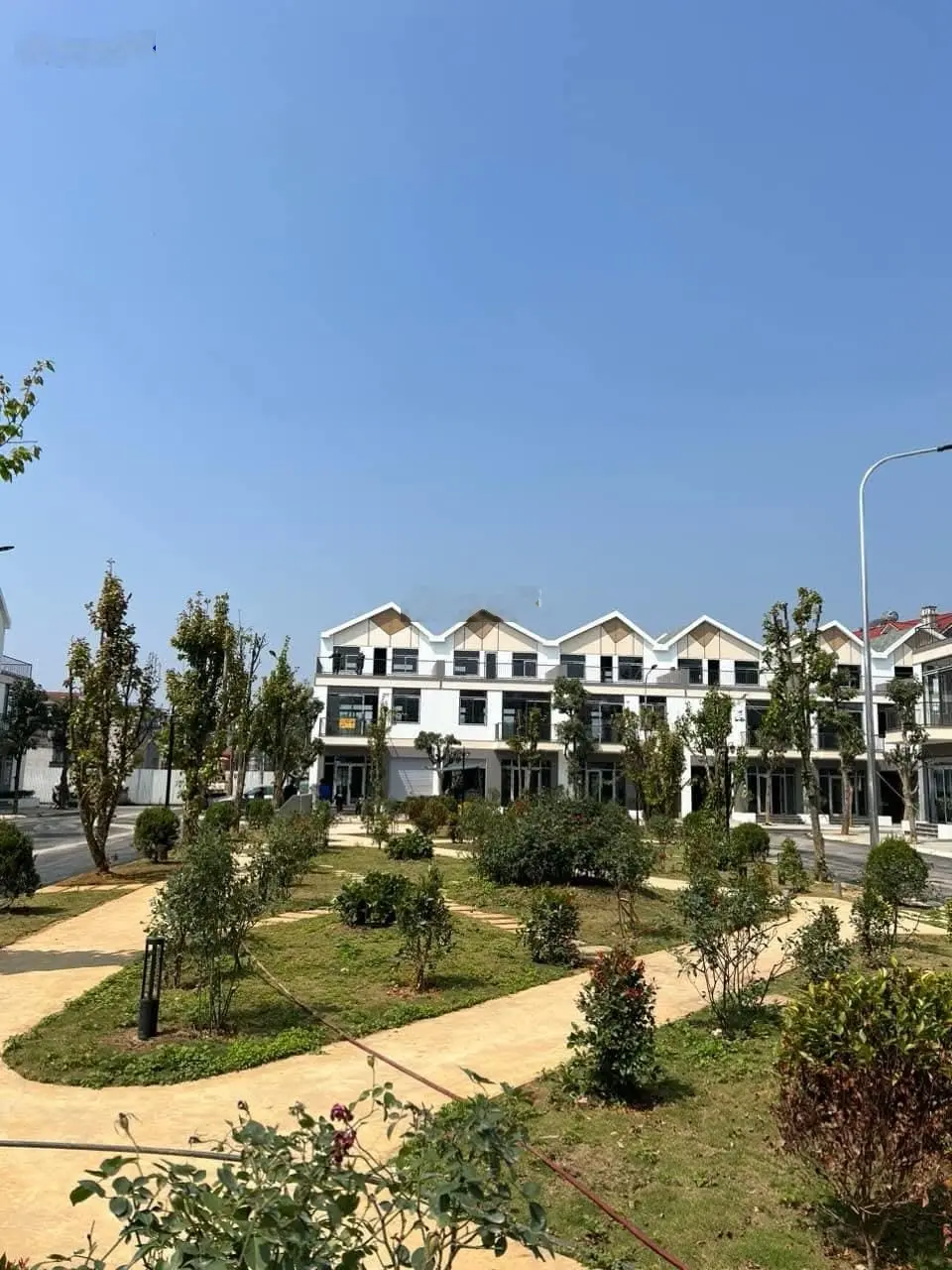 Bán shophouse Mộc Châu Central Hill, 4,8 tỷ, 105m2, 5PN, 4WC