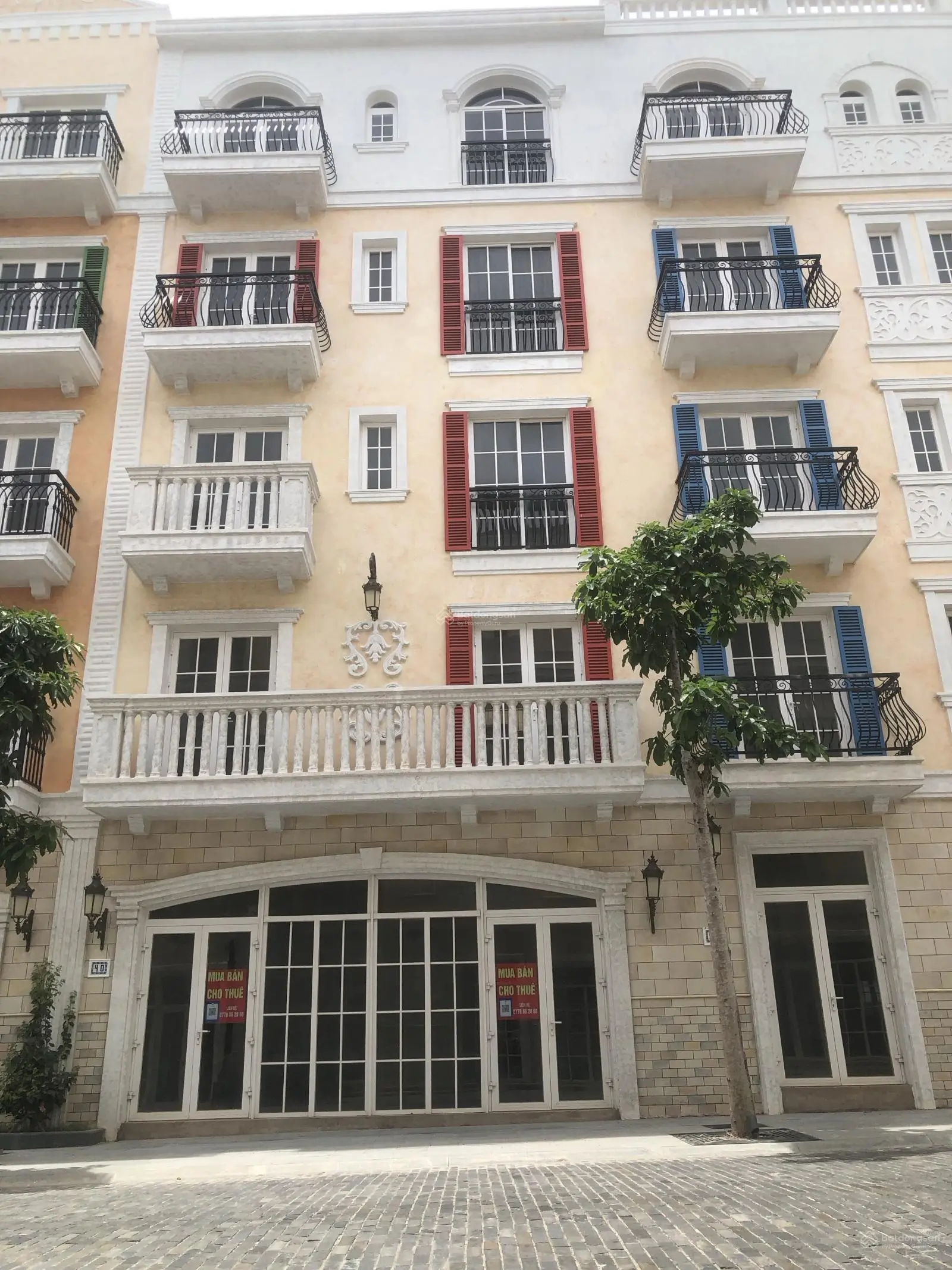 Shophouse 5 tầng - Vị trí đắc địa, sở hữu lâu dài - giá cắt lỗ sâu nhất The Centre Phú Quốc