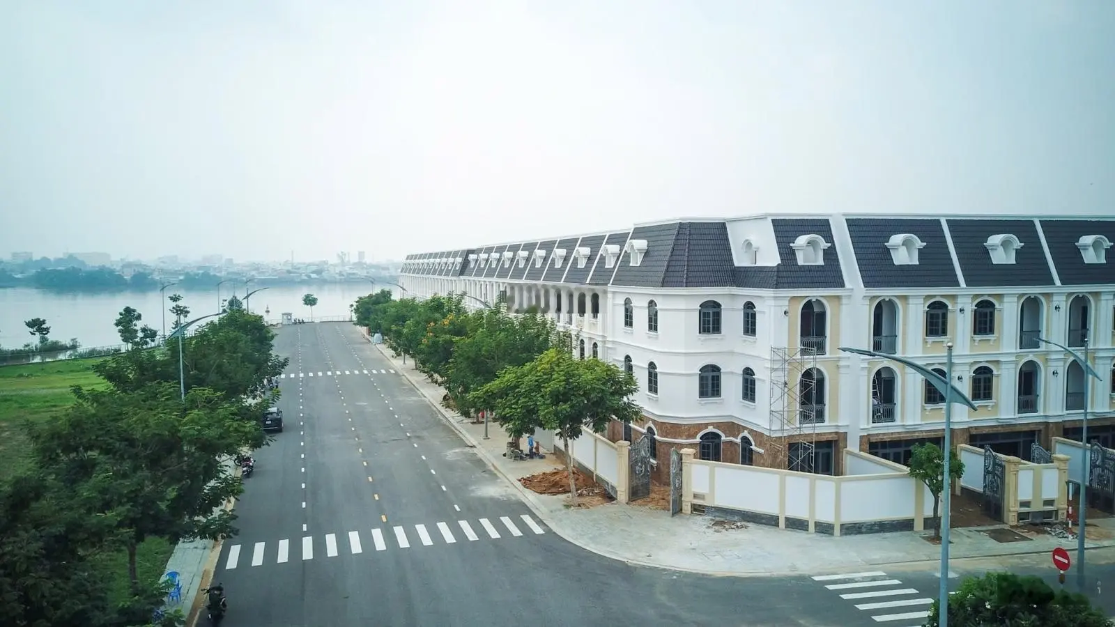 Biệt thự 250m2 chỉ thanh toán 1.6 tỷ đến khi nhận nhà, kiếm đâu ra - Toan Tran Villas