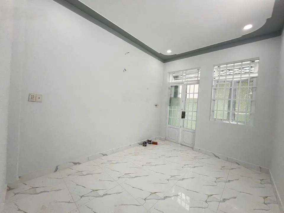 Kẹt tiền bán gấp! Nhà sát MT QL13 gần bến xe Miền Đông cũ 48m2 Giá 2 tỷ 888, ngay Quốc lộ 13