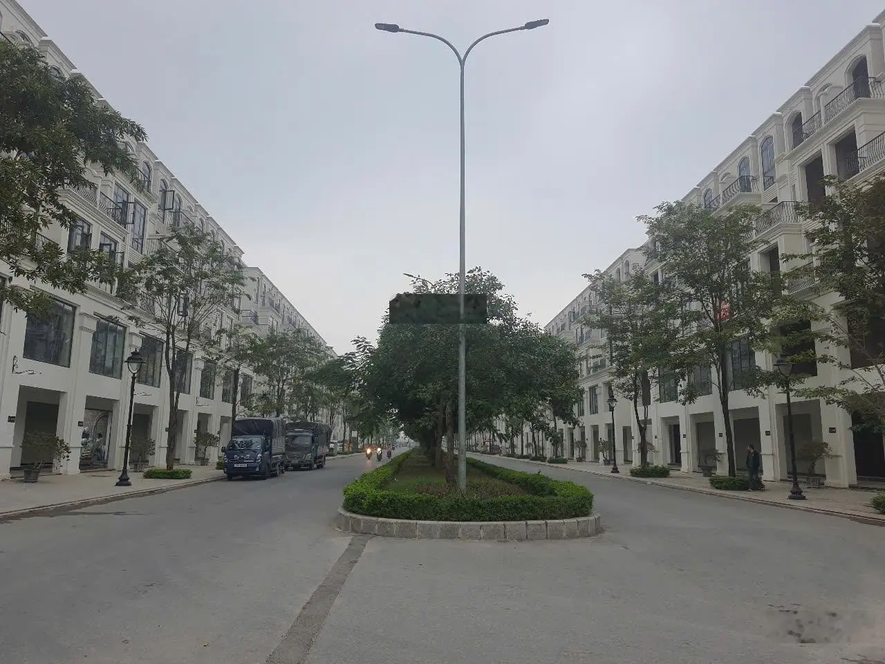 Giá mềm, chỉ 21 tỷ căn liền kề diện tích 100m2 khu Anh Quốc dự án Hinode Royal Park. LH: 0966761190