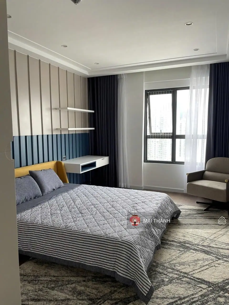 Em cần bán Căn hộ penthouse 3 măt thoáng view hồ Tây 180.8m2 tại Kosmo Tây Hồ, lh 0775 190 ***