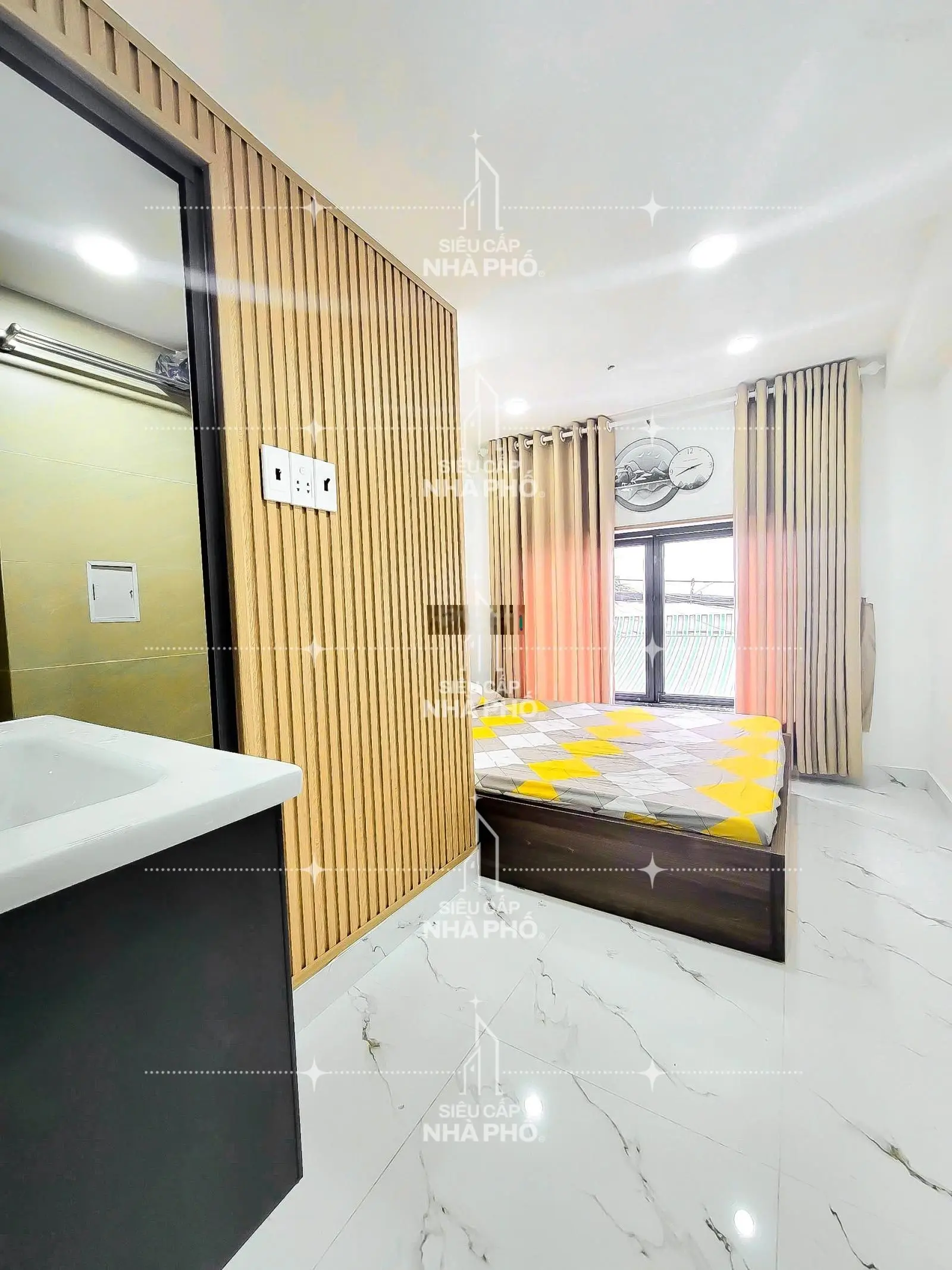 Khu vip trung tâm Bình Thạnh - nhà đẹp full nội thất, vị trí siêu đẹp - hẻm ô tô thông - nở hậu nhẹ