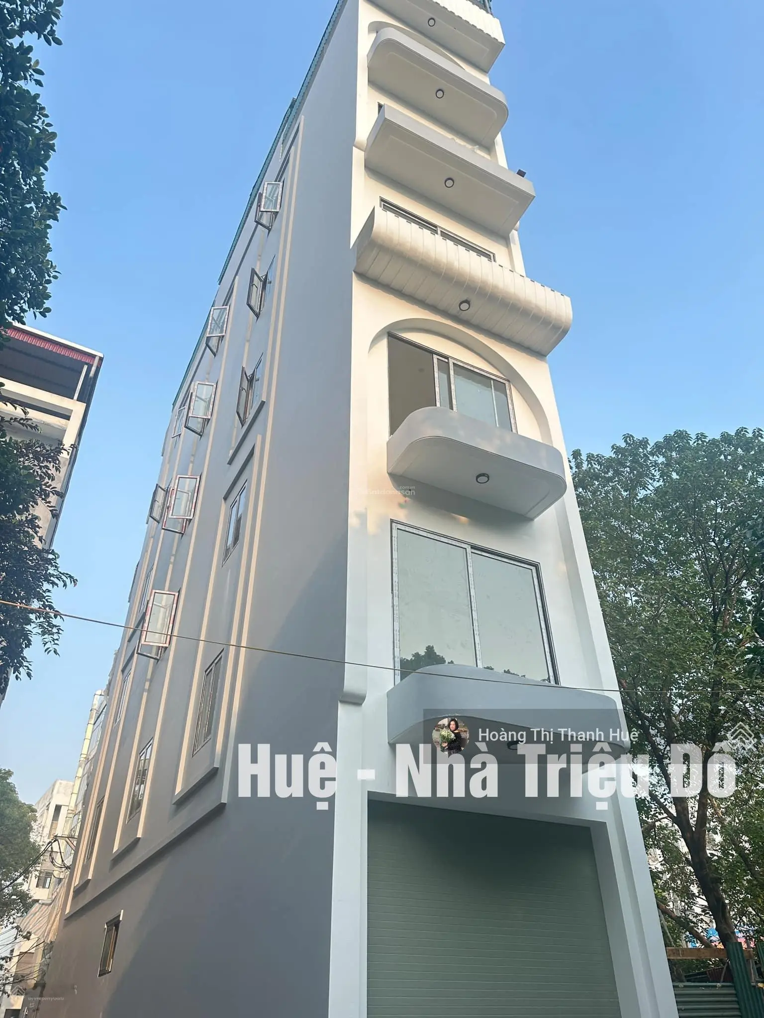 Nhà mới xây 5 tầng phố Lê Lợi Hà Đông - mỗi tầng 2 phòng có thang máy ở giữa - 50m2 giá 12 tỷ