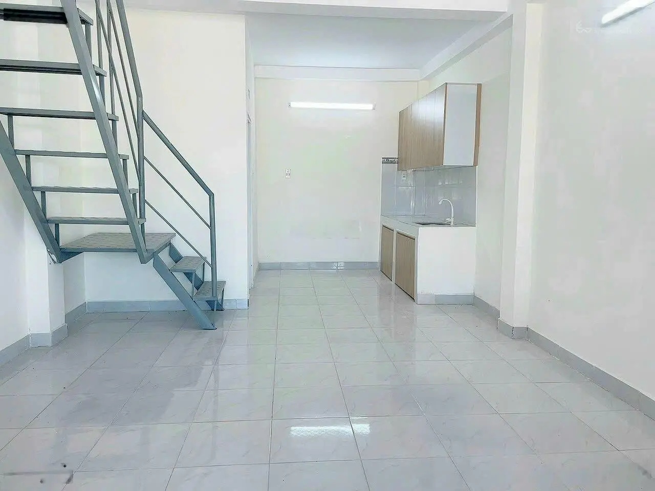 Bán ngay ki - ốt phòng trọ DT rộng 150m2, sổ sẵn, giá chỉ 1tỷ4