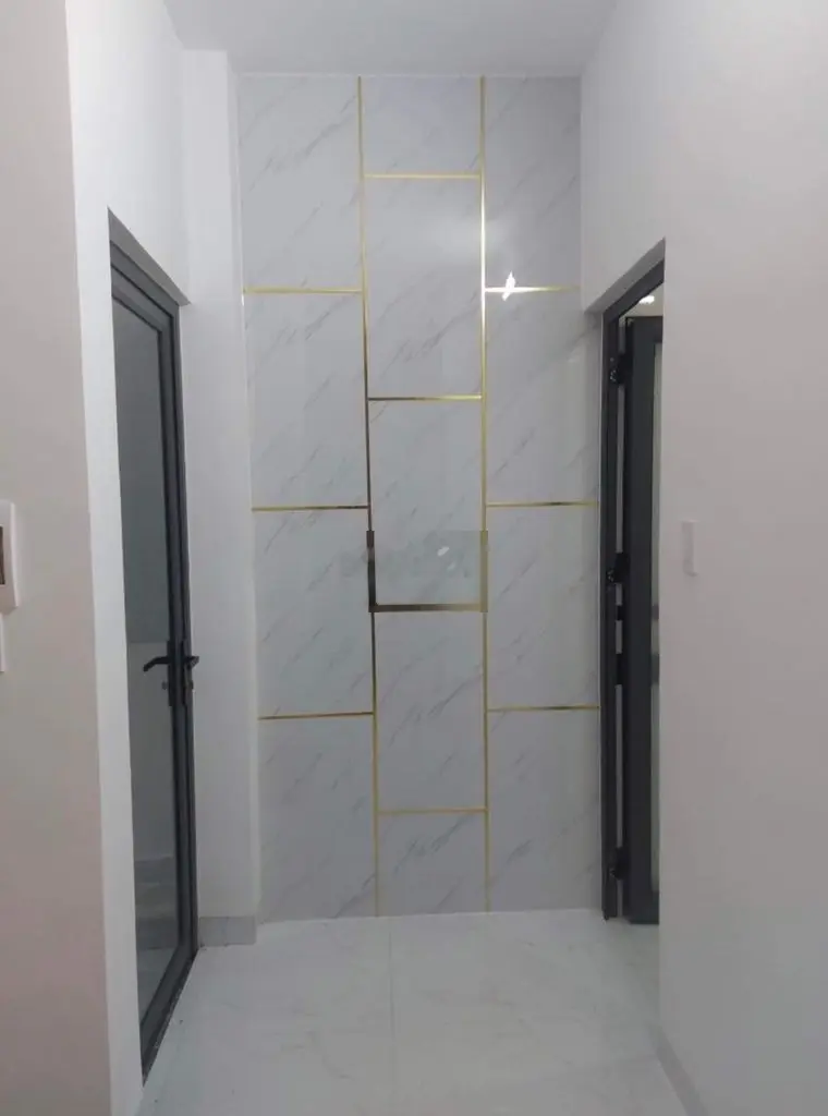 1 trệt, 1 lầu, 126m2, 3 PN, 2 WC tại Diên Sơn (cách Đồng Khởi 20m)