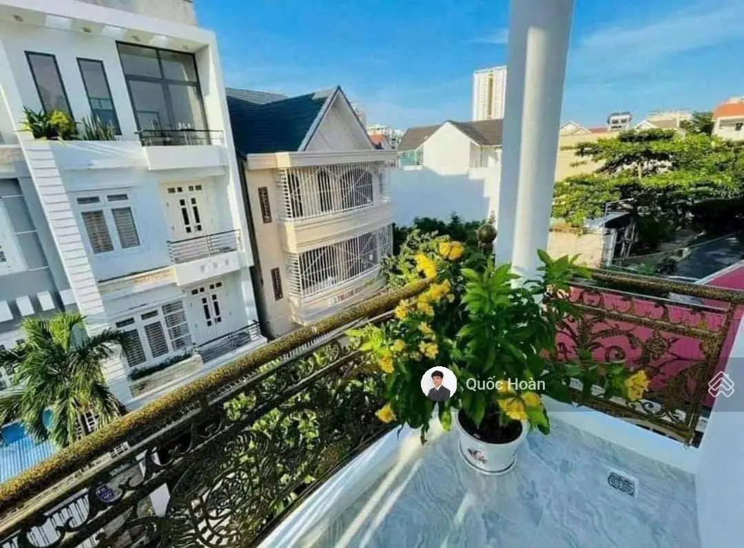 Bán nhà 1 trệt 2 lầu mới đẹp, sân đậu ô tô, Phan Chu Trinh, P2, Vũng Tàu, 86,5m2, giá 7.5 tỷ TL