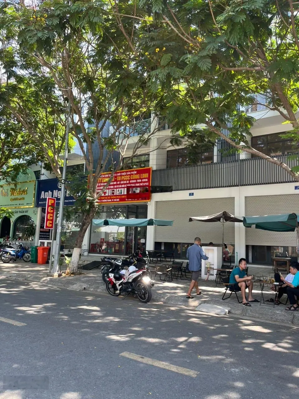 Giảm ngay 1,3 tỷ! Duy nhất chỉ 1 căn shophouse 100m2, xung quanh kinh doanh đông đúc