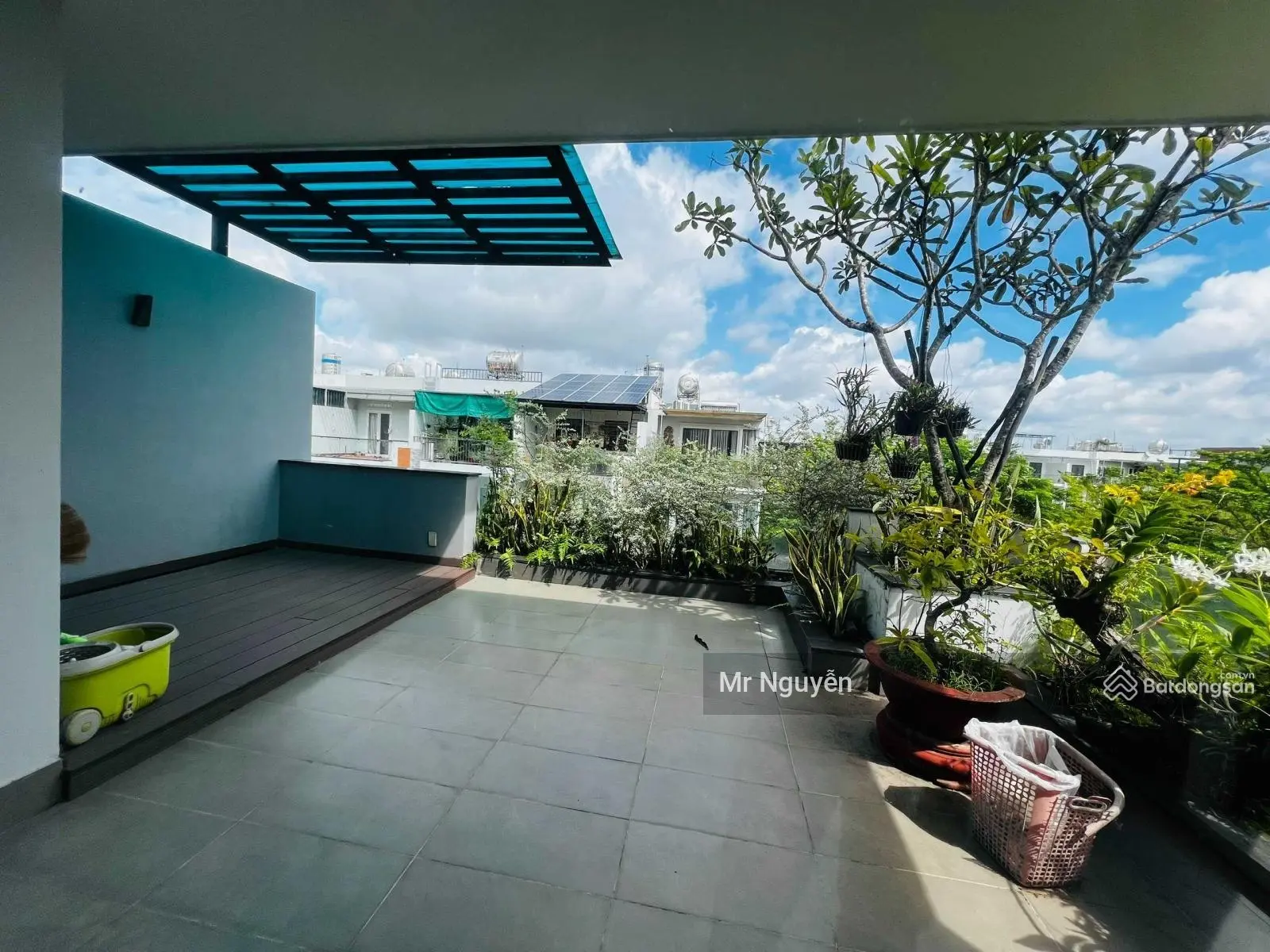 Kẹt tiền bán gấp biệt thự 3 tầng view công viên - sân vườn rộng - DT: 9x17 (153m2) KDC Jamona City