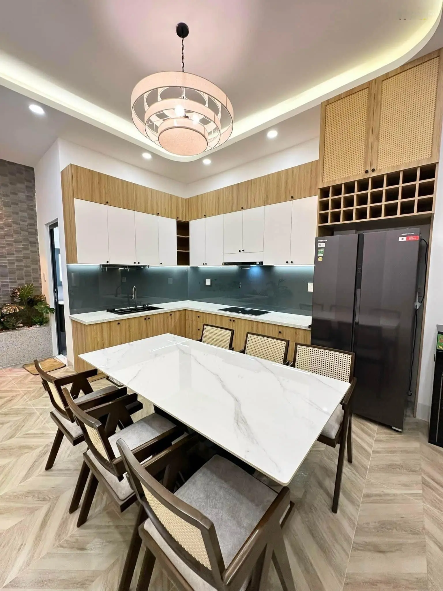 Siêu Vip! Bán nhà Thái Phiên,P9,Q11-Giá:3,87tỷ/ 70,5m2 (4,7x15m), gần bệnh viện,4 tầng,sổ chính chủ