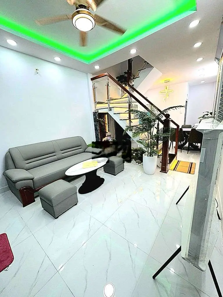 Bán nhà Khu ngân hang đường Tùng Thiện Vương, P13,Quận 8,30m2,giá 3,7t