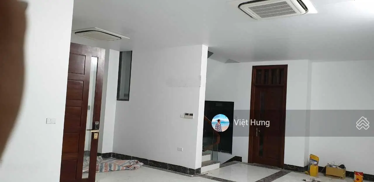 Bán gấp liền kề shophouse 201 Nguyễn Tuân. DT 98m2 x MT 7,5m (Có hầm). Dòng tiền ổn định 600tr/năm