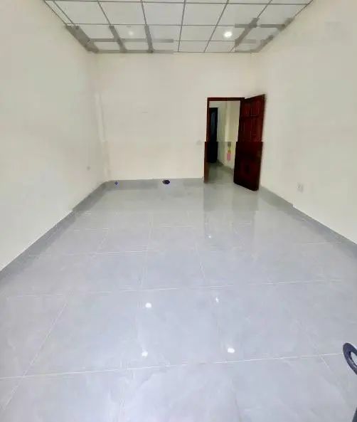 Bán gấp nhà mặt phố ngay sau chợ Phú Phong 80m2 giá 1tỷ7 SHR công chứng ngay trong ngày