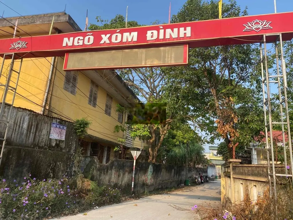 Bán Đất Đầu Ve TT Tân Phong Thôn Dục Tú, 190m2, MT 10m, 2 Tỷ, Vuông V