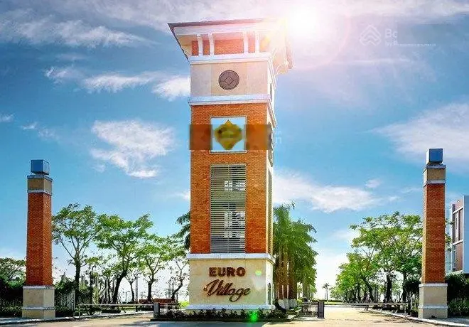 Chính chủ chào bán nhà phố 4 phòng ngủ nội thất đẹp dòng tiền ổn định khu Euro Village