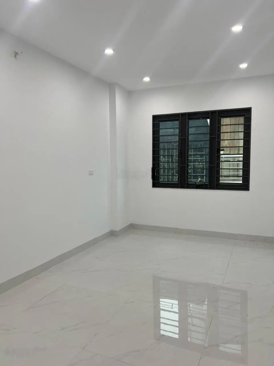 Nhà đẹp La Phù đón tết 4,5T*30m2, vào ở ngay, ôtô đỗ cạnh, ngay chợ, trường học, tiện ích rất nhiều