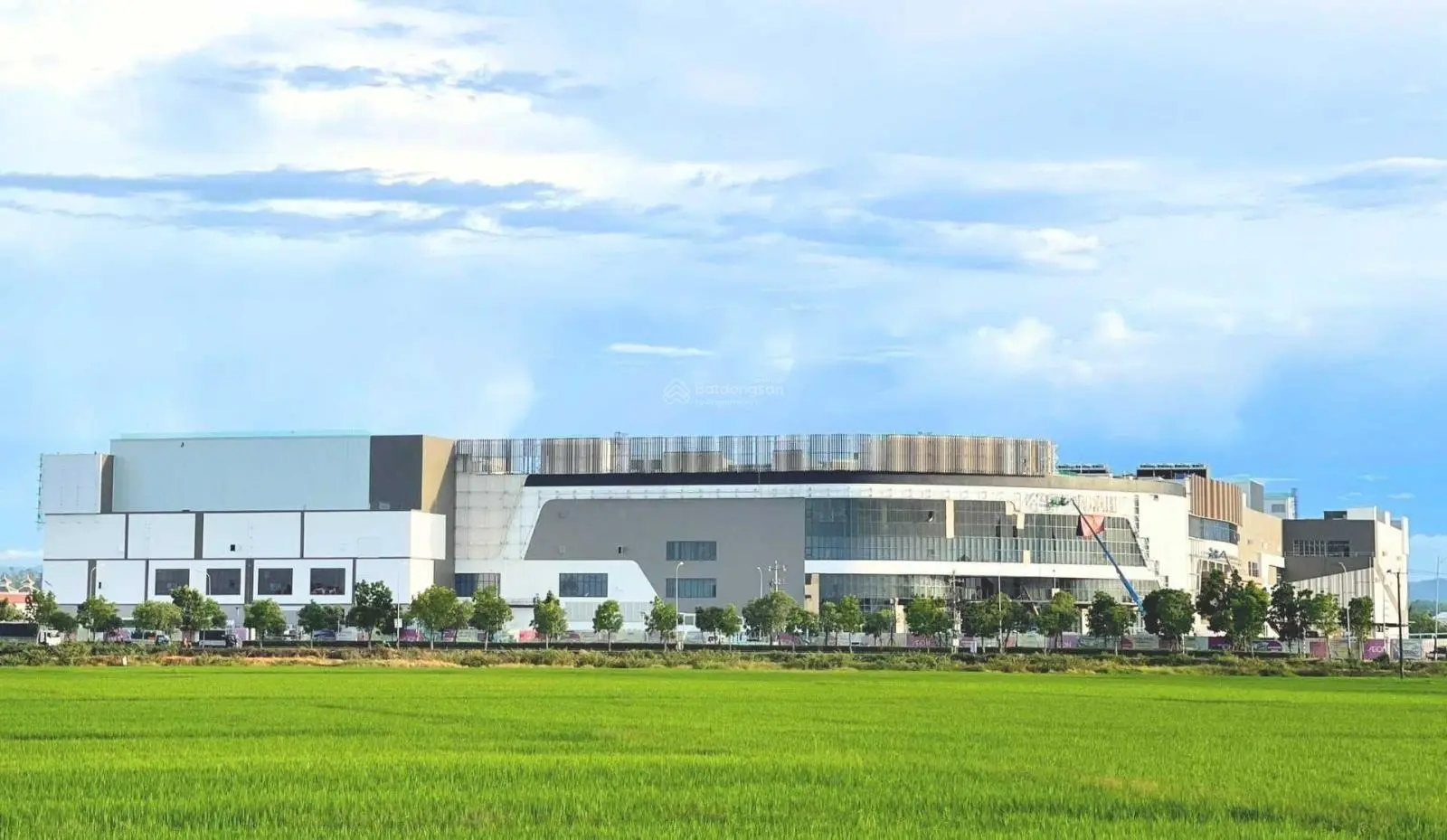 Sát bên Aeon Mall Huế - bán nhà 2 tầng 99m2 Tôn Quang Phiệt, TP Huế - 9 phòng mới cho thuê full