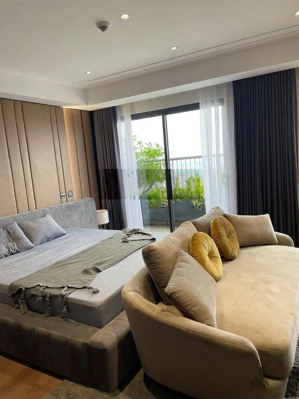 (hàng mới tiền tỷ) bán căn penthouse 3 thoáng tòa centro kosmo tây hồ. 4pn sửa 3pn rộng. 0968 201 ***