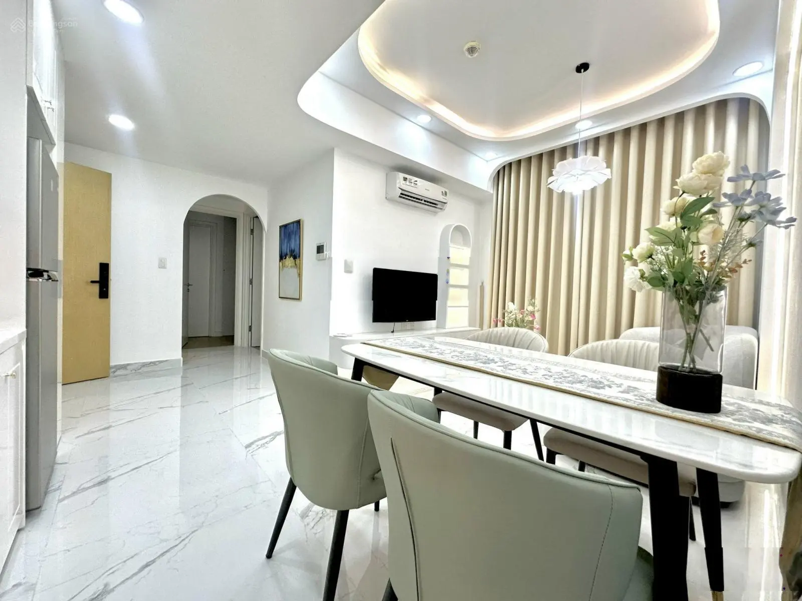 Chính chủ bán căn hộ CC The Flemington, Quận 11, 97m2, 3PN, 2WC, giá 6.7 tỷ, sổ. LH: 0902 369 930