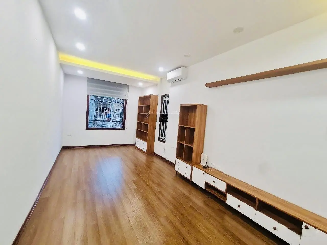 Bán nhà riêng giá siêu hời tại Lò Đúc, 8,8 tỷ, 40m2, 3PN, 4WC, Q. Hai Bà Trưng, Hà Nội