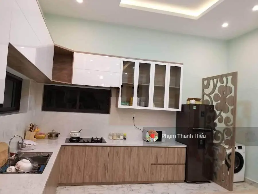 Villa 2 tầng hẻm ô tô lớn Nam Hồ, P11, Đà Lạt, mặt tiền rộng 17.27m có view thoáng